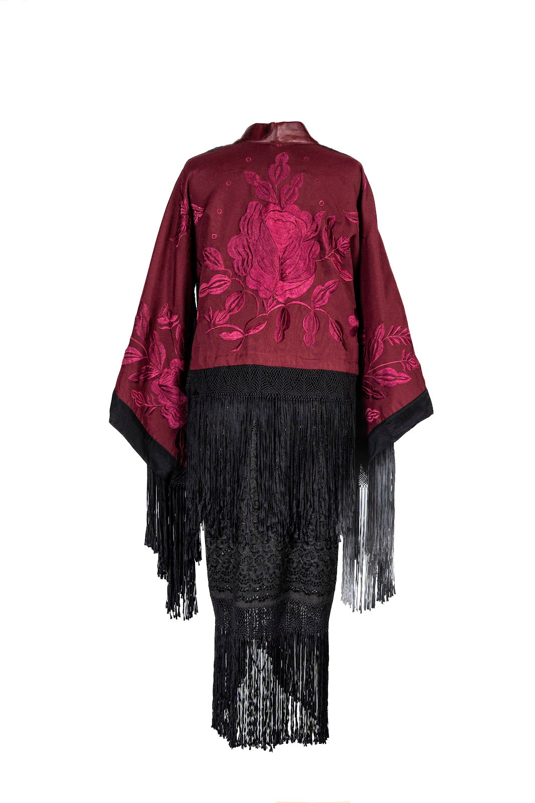 Kimono Negro/Guindo C/Manta Bordada